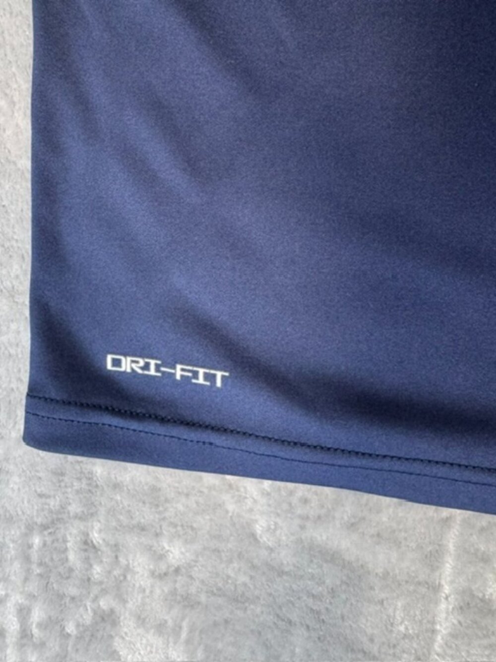 Nike Swim Men's Navy Dri-FIT UPF 40+ Sleeveless Rash Guard M - Picture 4 of 9